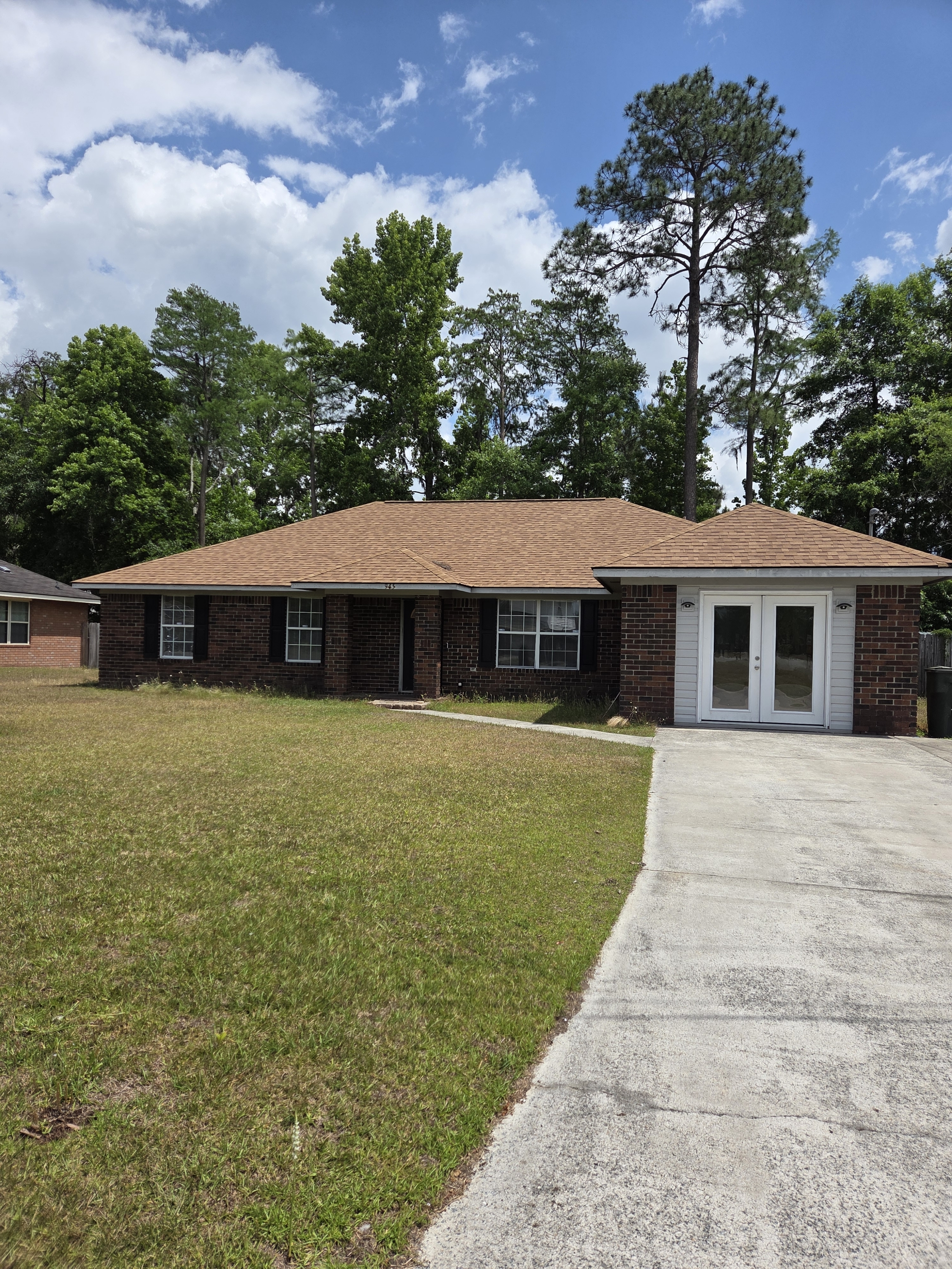 945 Ruth Drive